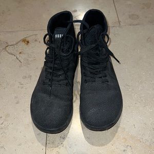 Size 9 Nobull athletic shoes like new